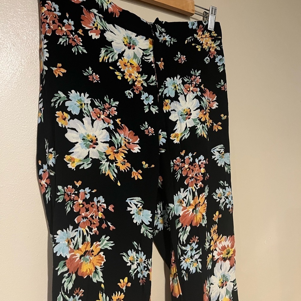 NOT FOR SALE - Picture 2 of 6